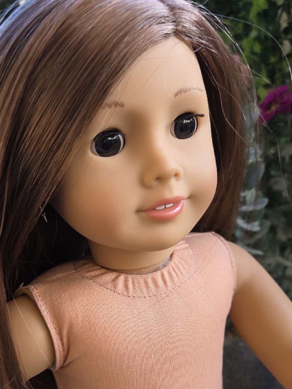 American Girl Brown-Haired Doll 2014 - Picture 16 of 16